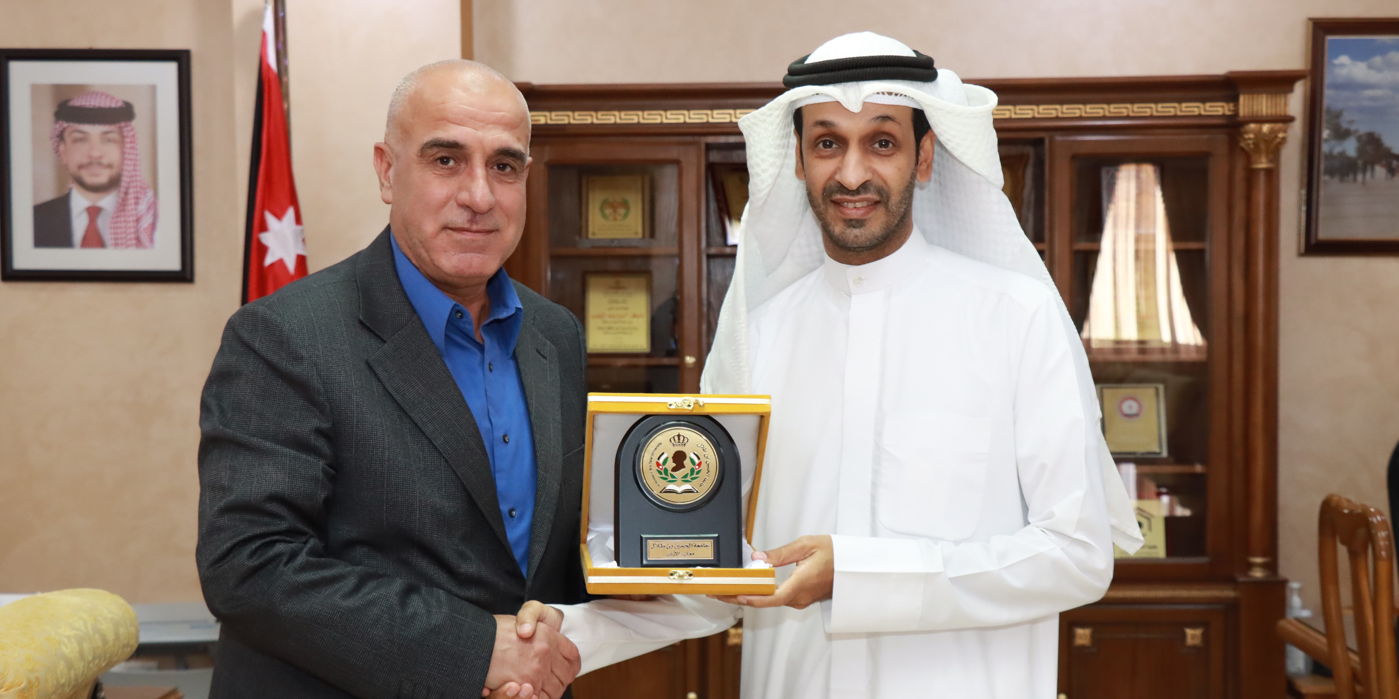  جامعة الحسين بن طلال تستقبل وفد الجمعية الكويتية للدراسات العليا وتبحث سبل التعاون المشترك.